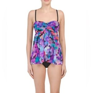 BNWT Size 10 flyaway swimsuit